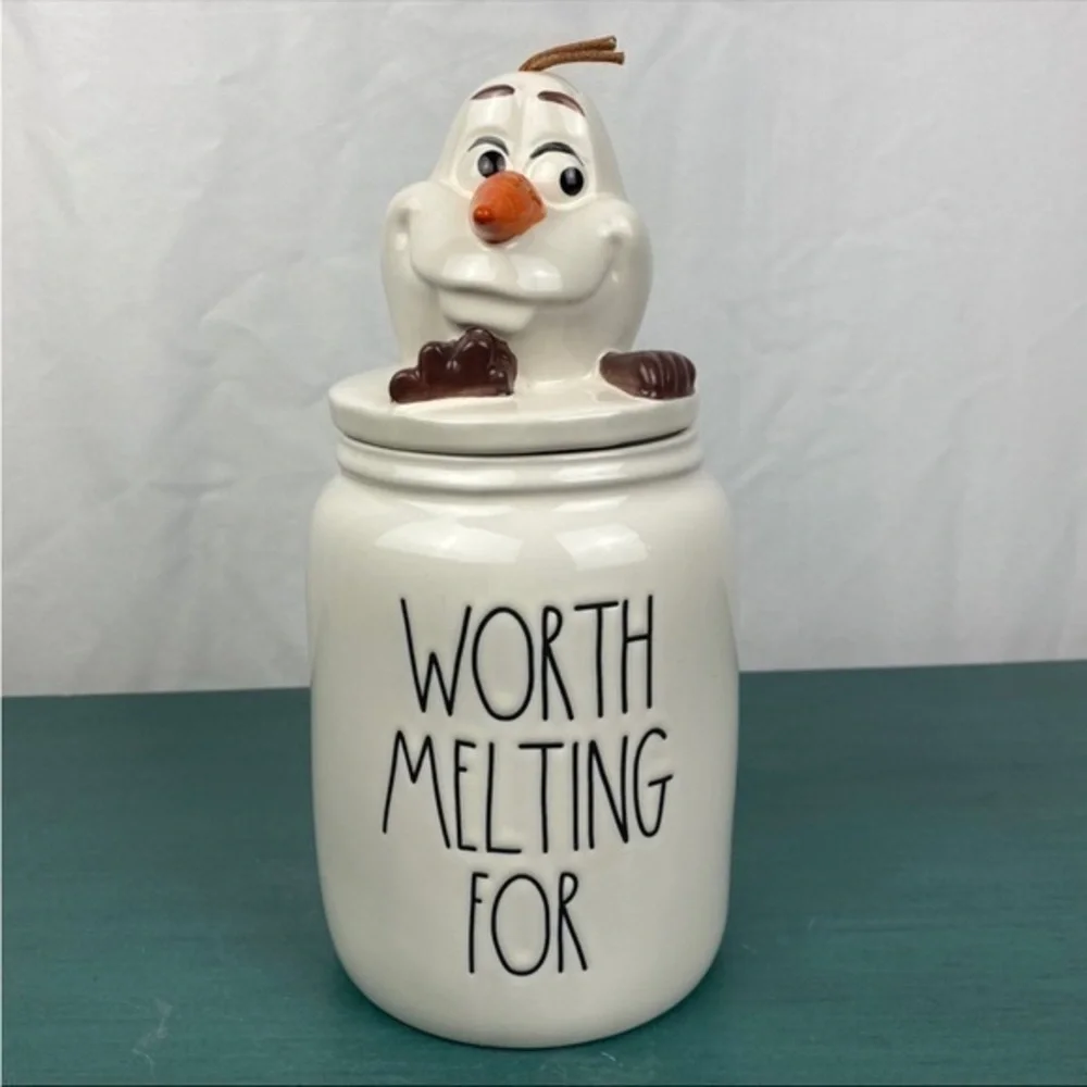 NWT Rae‎ dunn worth melting for canister Olaf frozen Christmas Disney